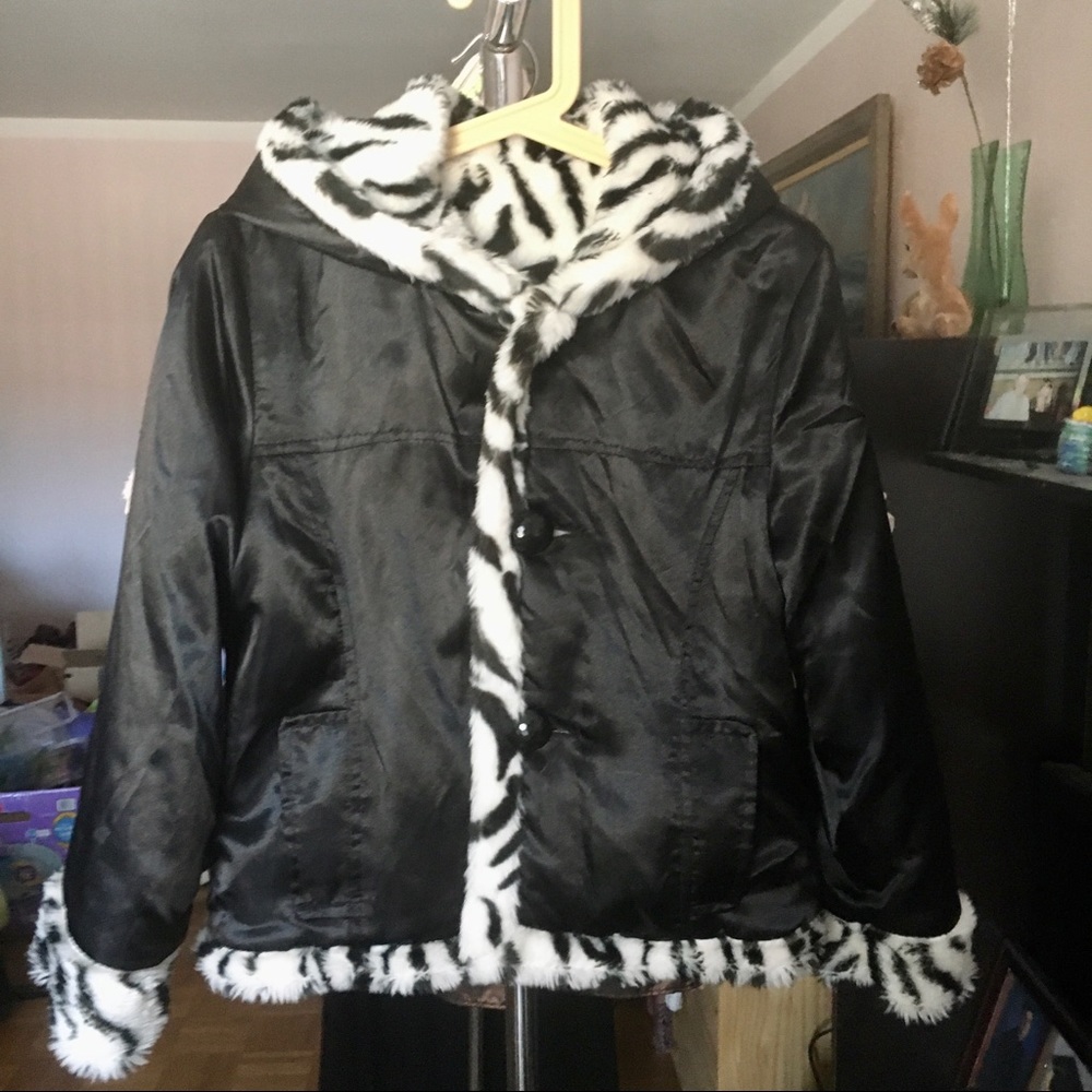 Jacket (reversible) for Little Girl “Dollhouse”
